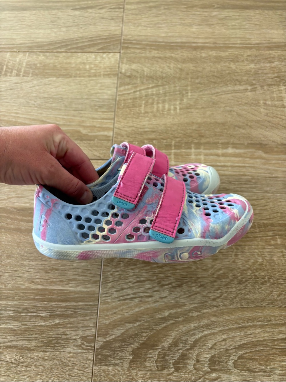 PLAE Mimo Water Shoes size 1 big girl